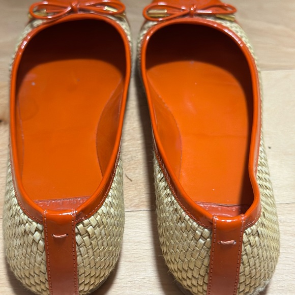TORY BURCH Orange Patent Basket Weave Ballet - Picture 7 of 9